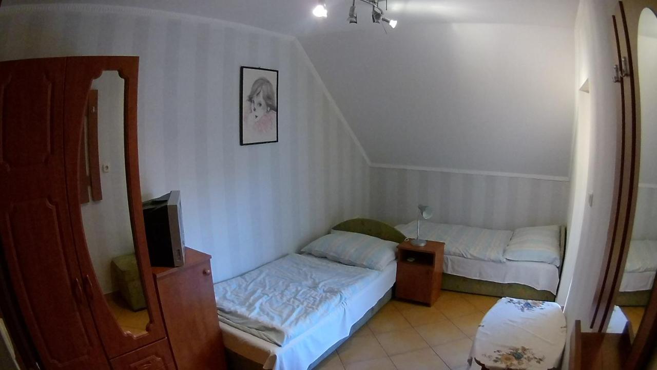 Abigel Vendeghaz Hotel Harkány Exterior foto